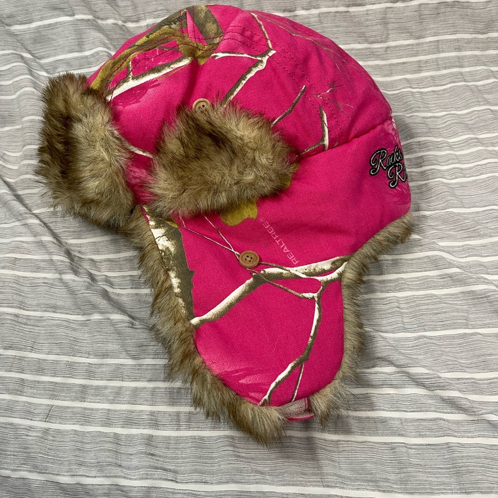 Pink real tree camo and faux fur hat racks and rhinestones